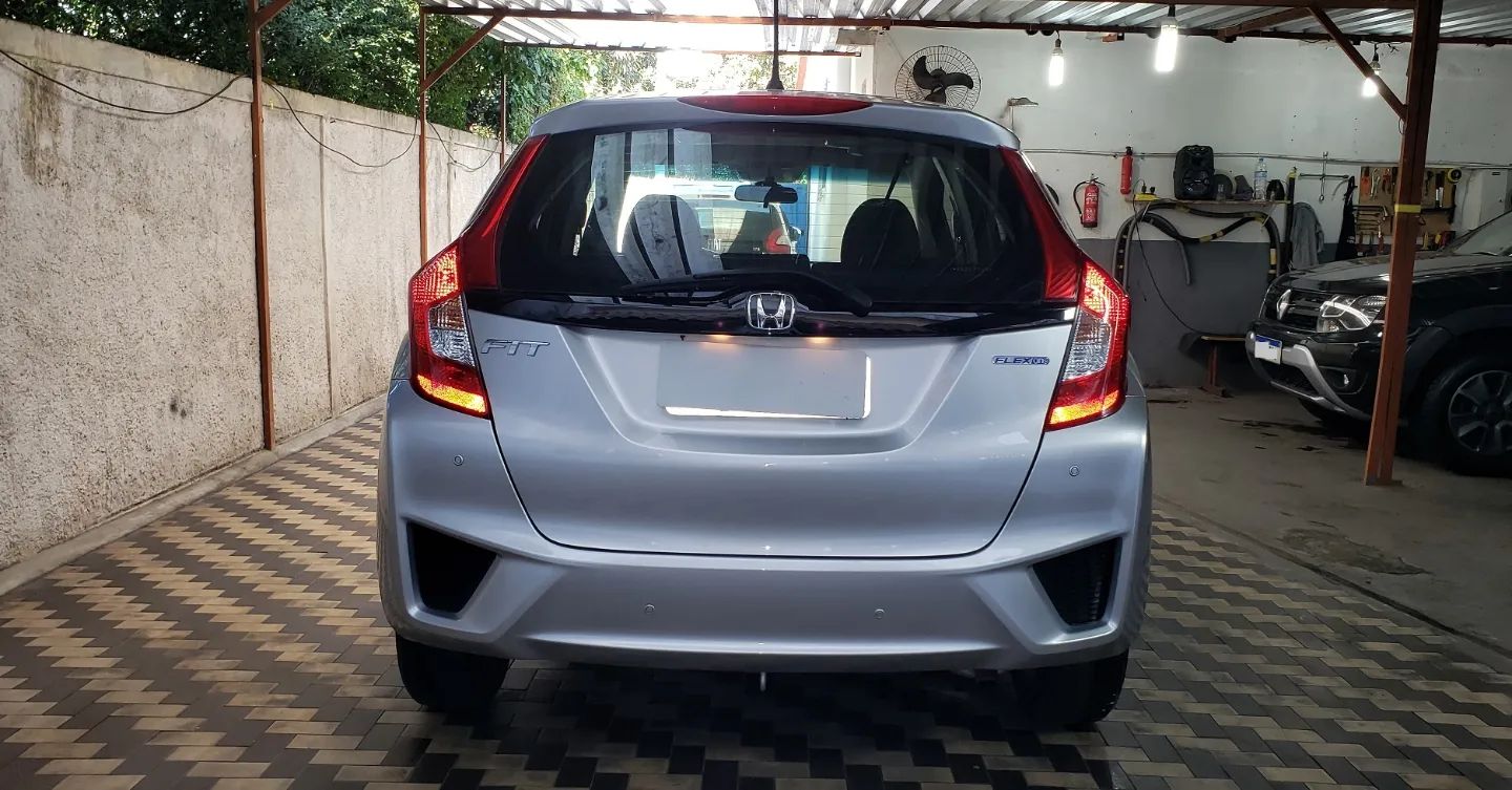 HONDA FIT 1.5 LX 16V FLEX 4P AUTOMÁTICO – 2016