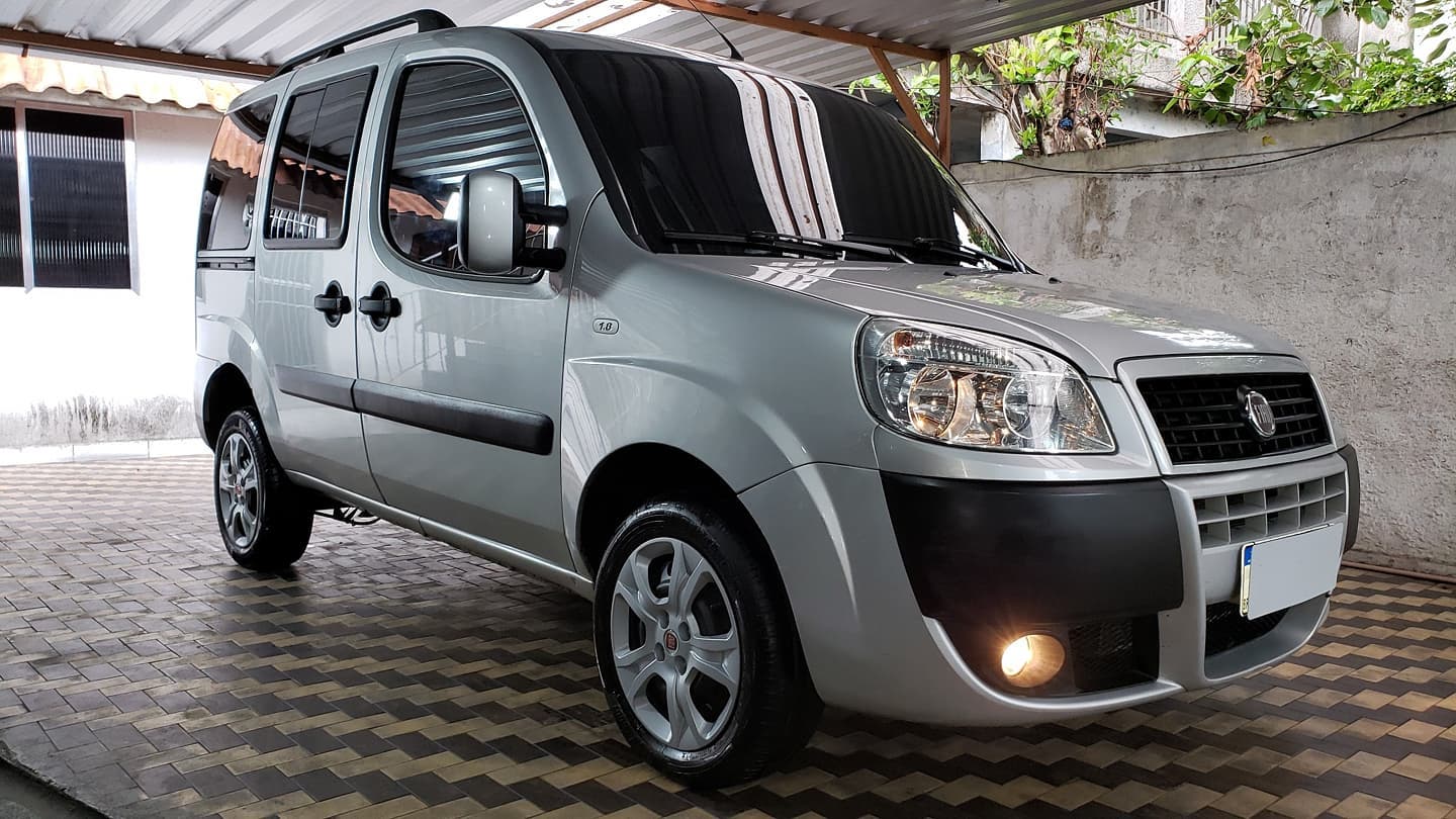 FIAT DOBLO ESSENCE 1.8 FLEX  MANUAL – 2018
