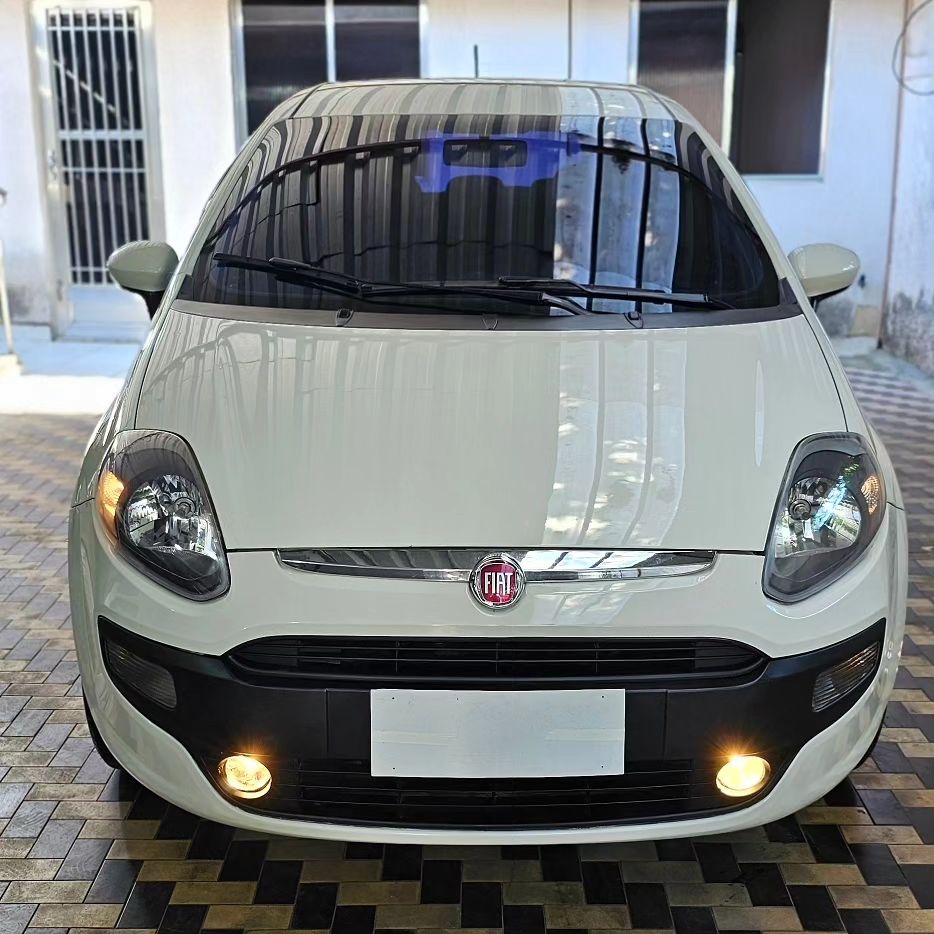 FIAT PUNTO ITALIA ATTRACTIVE 1.4 EVO FIRE 8V FLEX 4P MANUAL – 2016