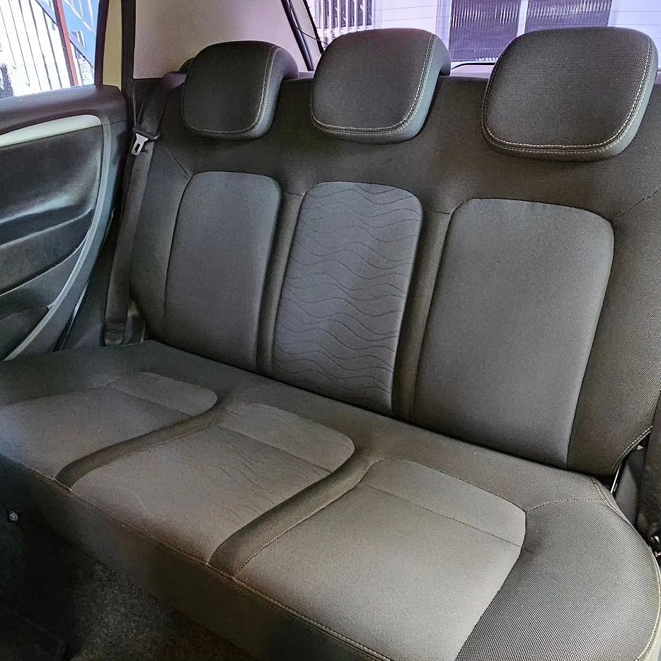 FIAT PUNTO ITALIA ATTRACTIVE 1.4 EVO FIRE 8V FLEX 4P MANUAL – 2016